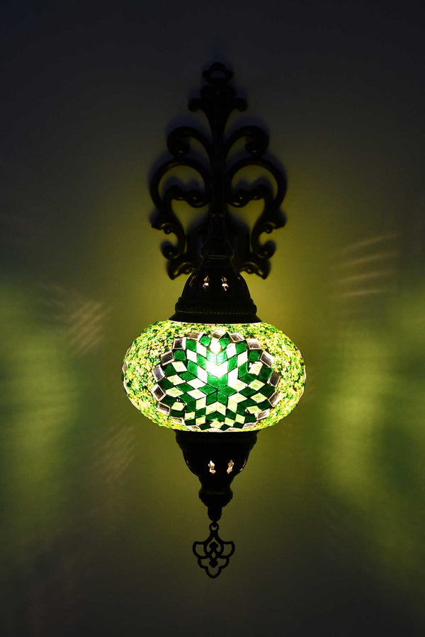 Turkish wall light beads round star green