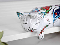 ceramic lazy cat large flower light green