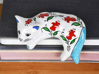 ceramic lazy cat small flower light blue