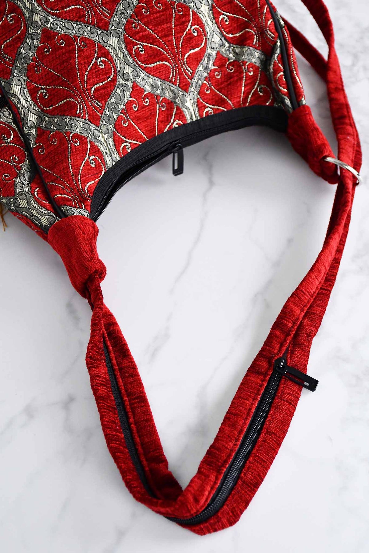 Turkish shoulder bag tradition red