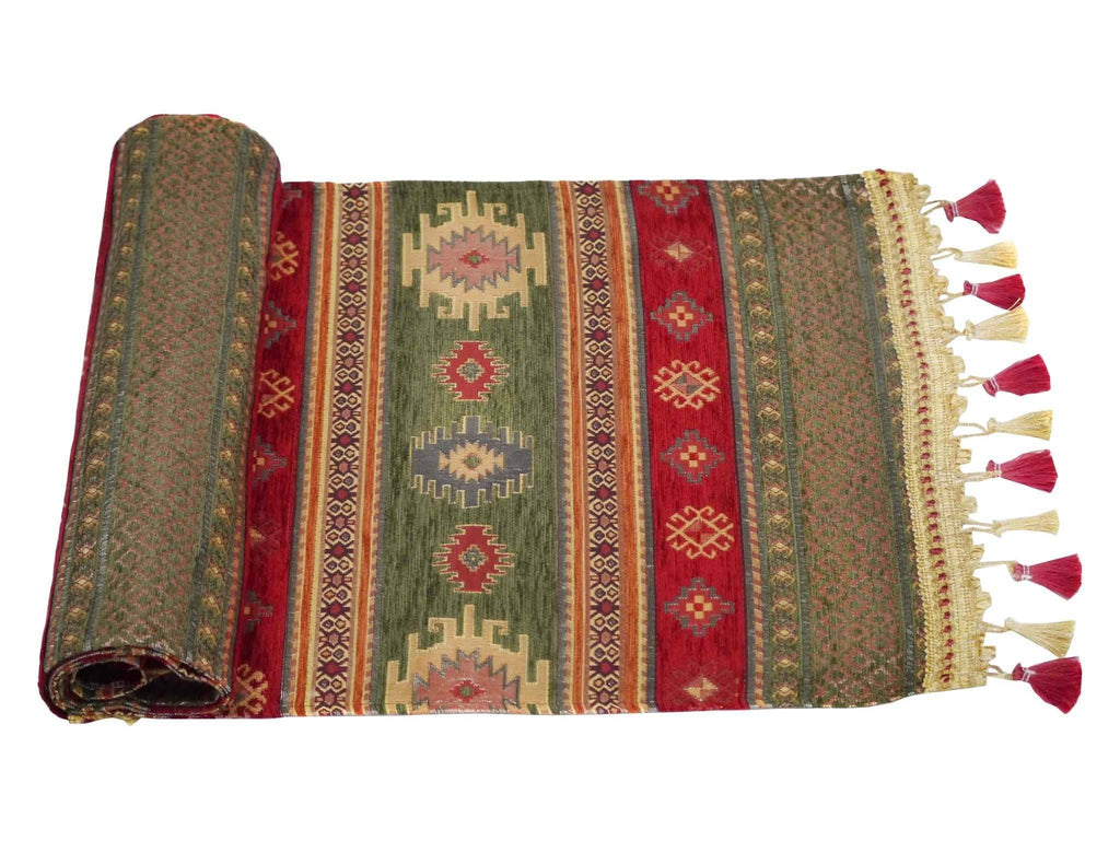 Table Runner Green Red Colour
