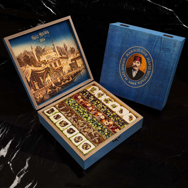 Turkish Delight Mixed Flavours Brown Wooden Box